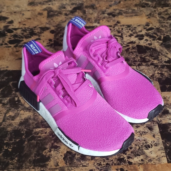 adidas Shoes - Adidas NMD R1 Womens Athletic Sneakers - Size 7